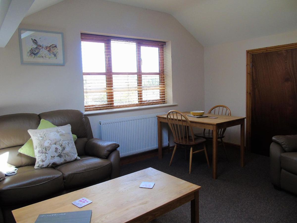 Gwilym'S Stable Apartment Builth Wells Exterior photo